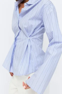 Shaped shirt