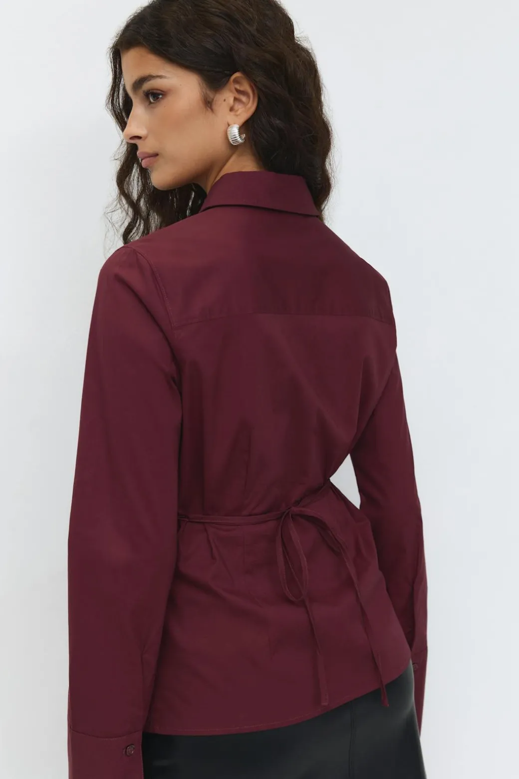 Shaped tie blouse