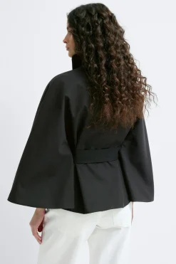Short cape trench jacket