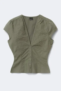 Short sleeve top
