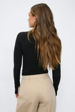 Slim fit long sleeve top