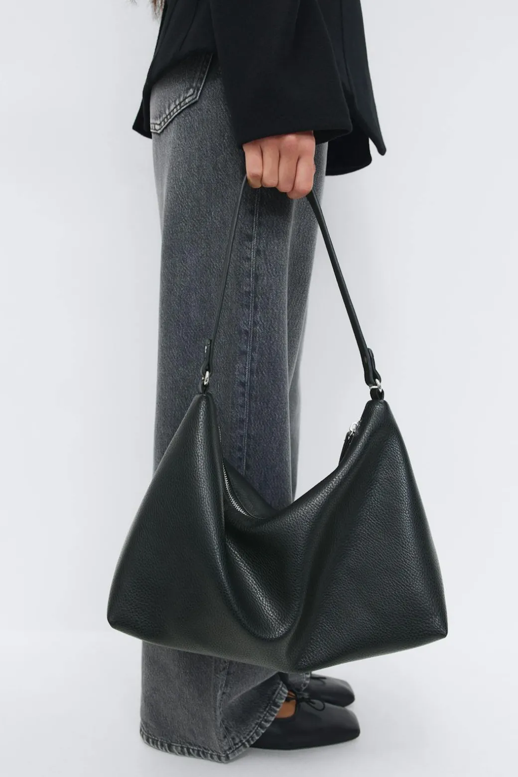 Slouchy shoulder bag