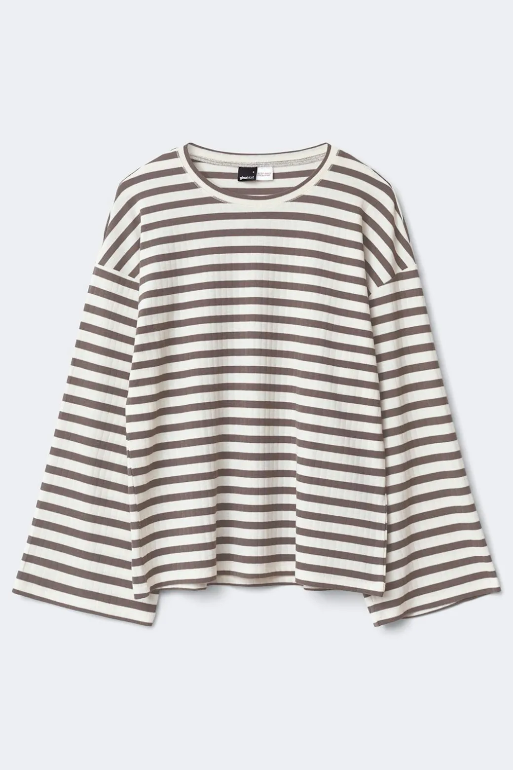 Soft loungewear longsleeve top