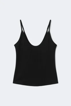 Soft strap yoga singlet
