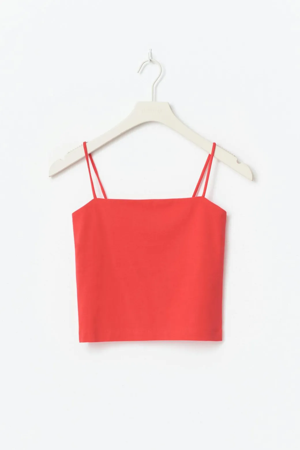 spaghetti strap singlet