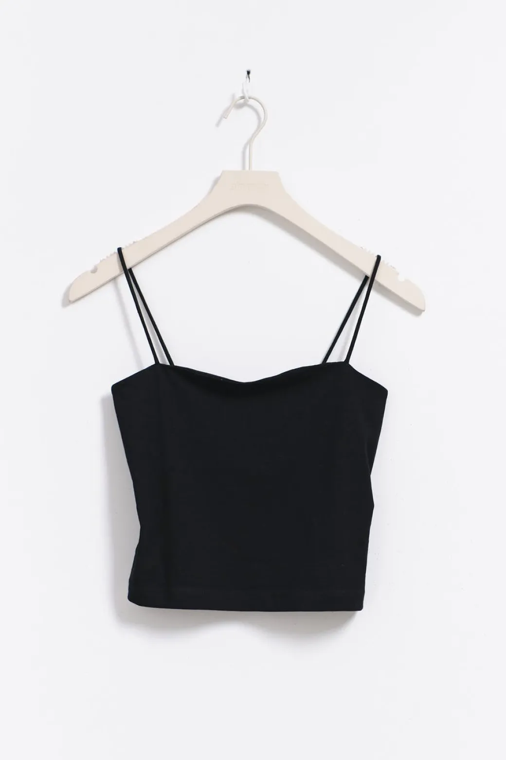 spaghetti strap singlet