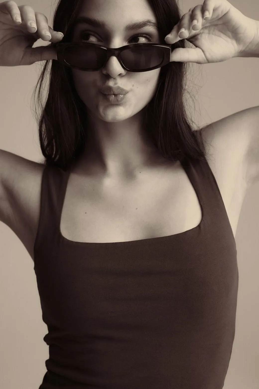 Square neck tank top