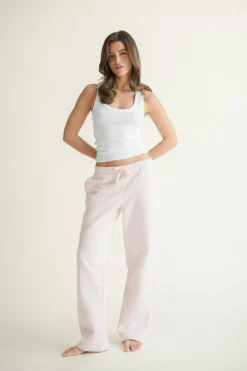 Super stretch scoop neck tank
