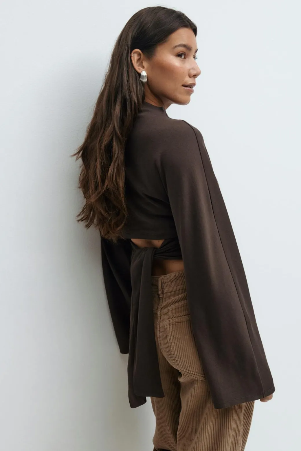 Tie back wide sleeve top
