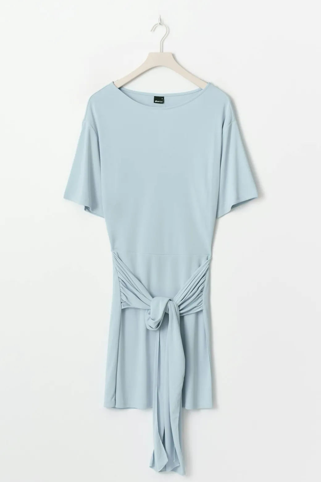 Tie shortsleeve dress