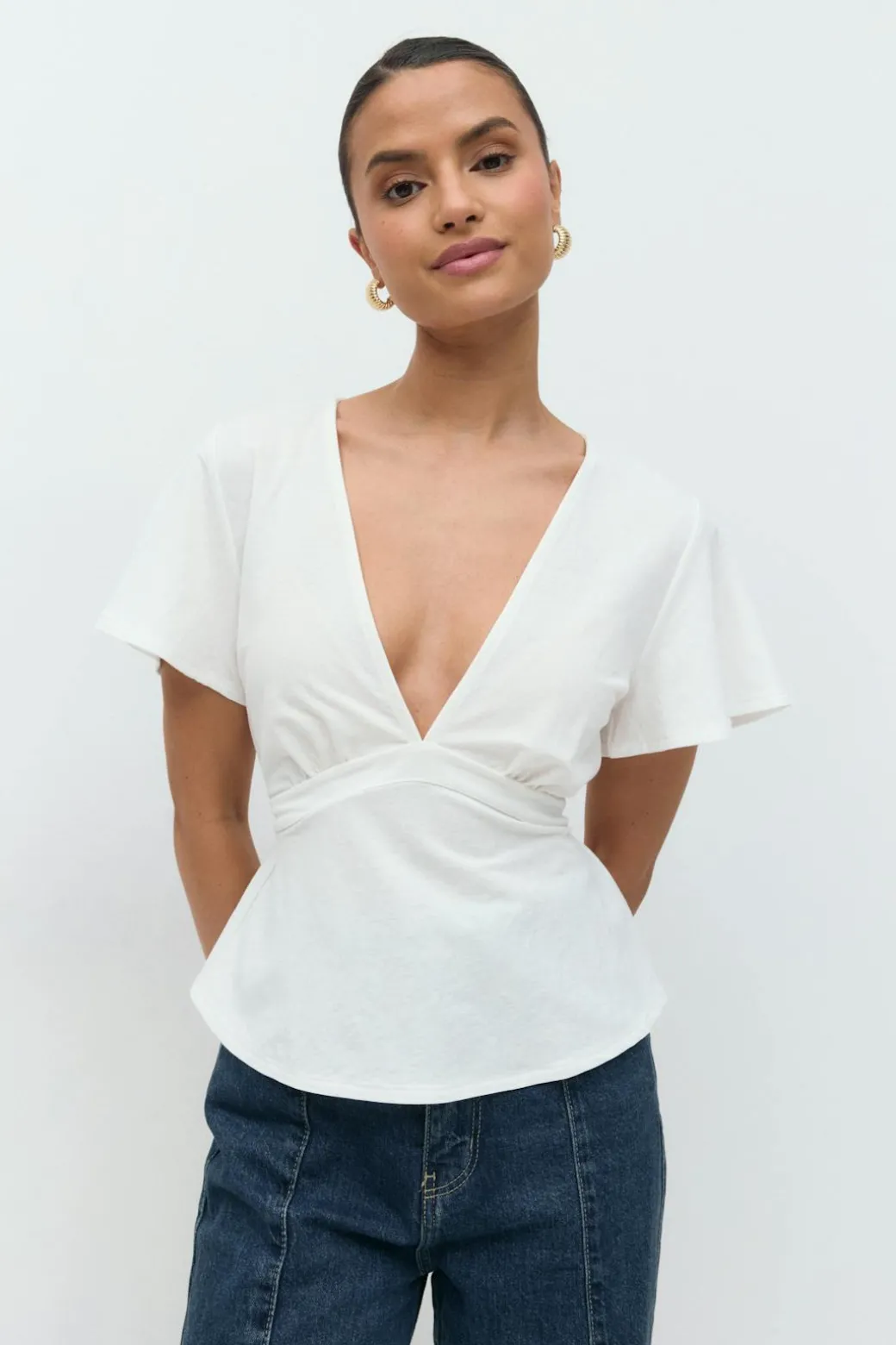Tie top
