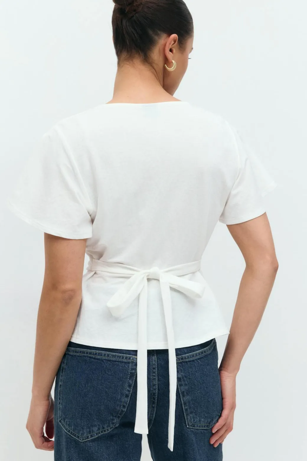 Tie top
