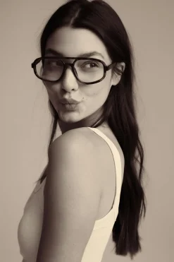 Tight fit rib singlet