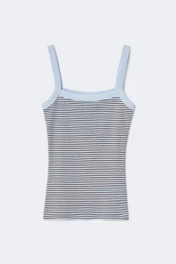 Tight fit rib singlet