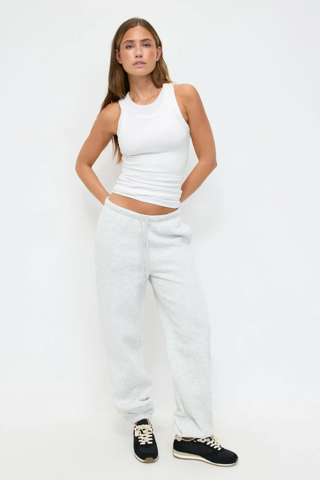 Tight fit rib tank