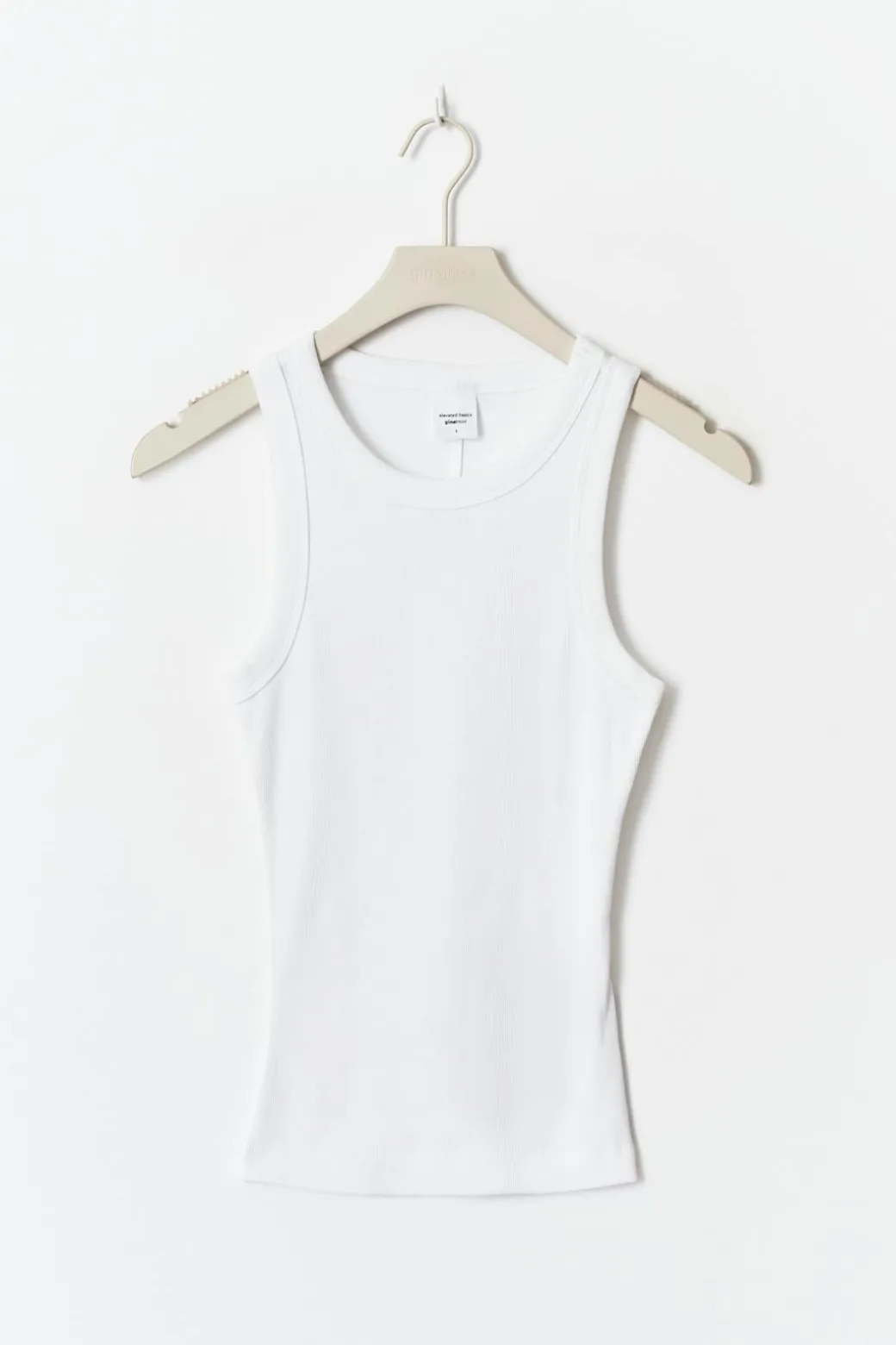 Tight fit rib tank