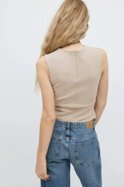 Tight top