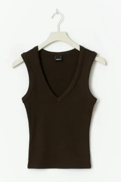 Tight v-neck rib tank