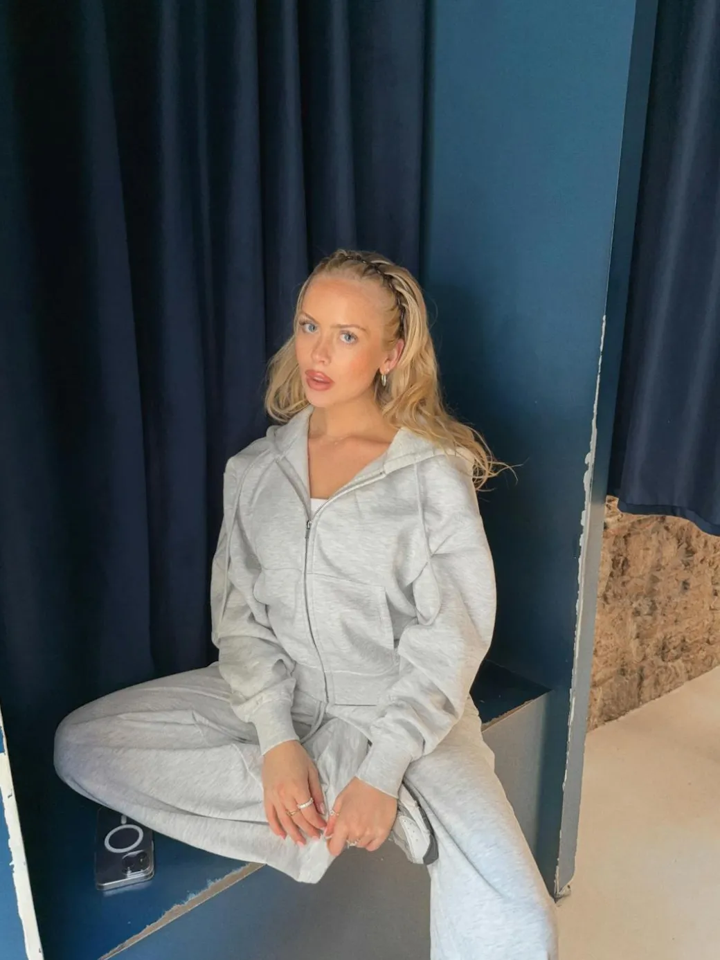 Ultimate zip hoodie