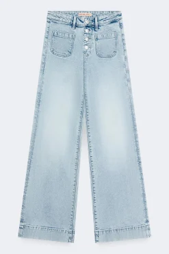 Waist hug flare jeans