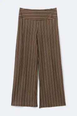 Wide leg trousers