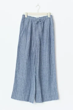 Wide linen trousers