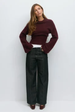 Wide sleeve knitted sweater