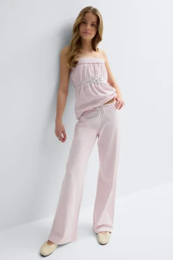 Y detail trousers