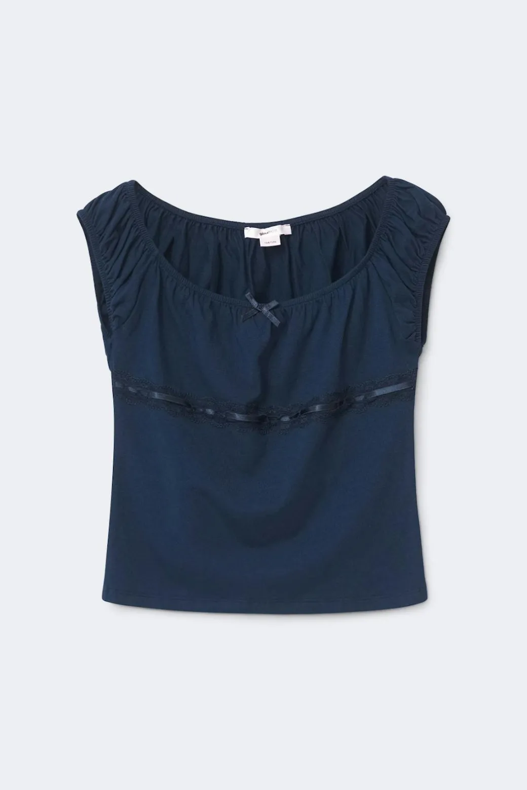 Y fitted lace top