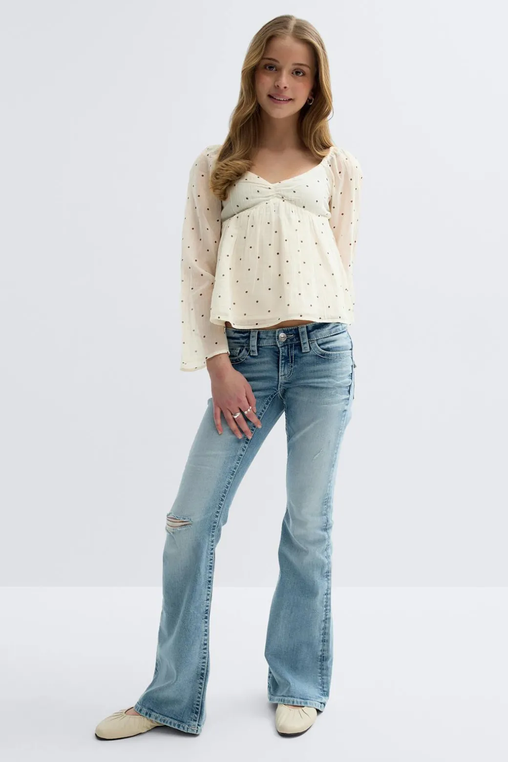 Y heart shape blouse