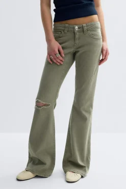 Y one knee destroy jeans