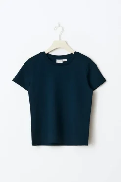 Y scandi basic tee